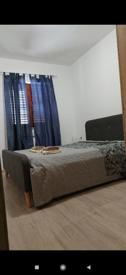 Apartments Graciela Pula Extérieur photo