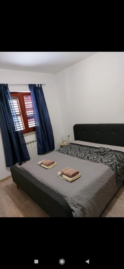 Apartments Graciela Pula Extérieur photo