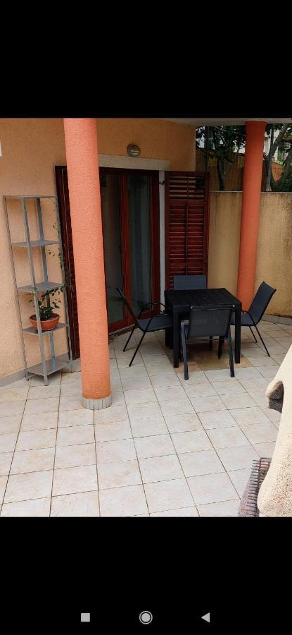 Apartments Graciela Pula Extérieur photo